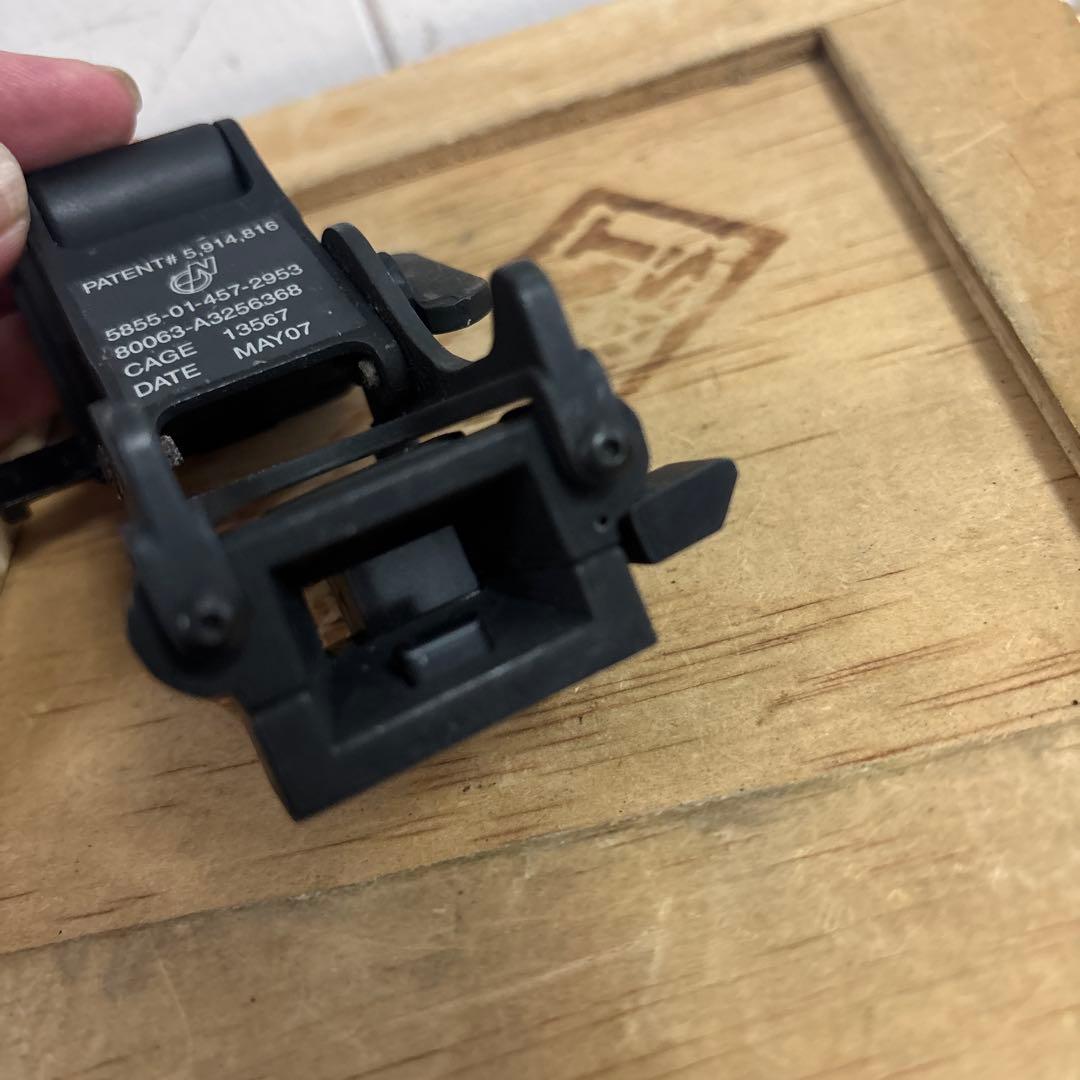 美品　米軍　実物　NOROTOS ノロトス　NVG ナイトビジョンマウント　⑮