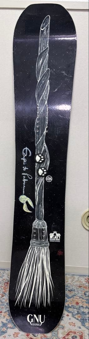 GNU GLOSS スノーボード　144cm