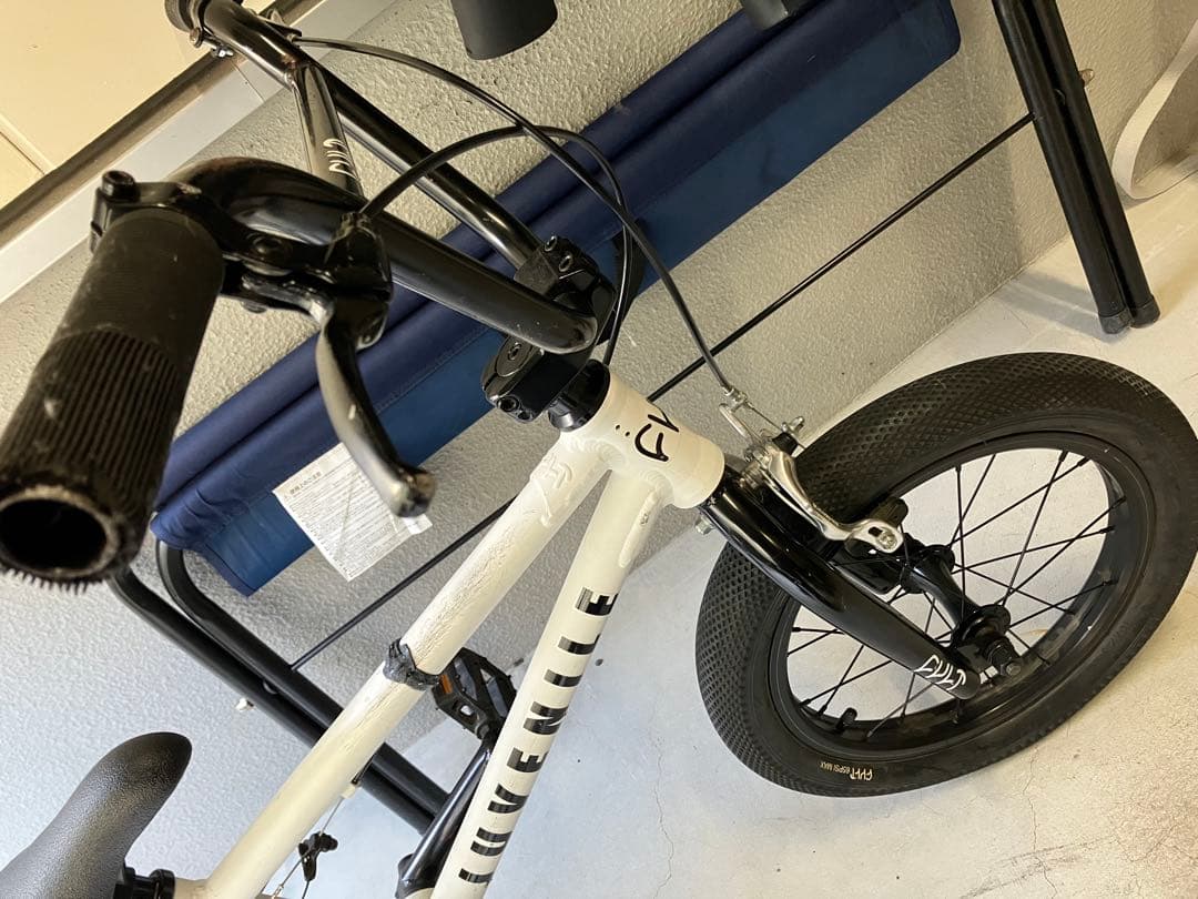 2021 Cult juvenile 16インチ　直接引渡し有