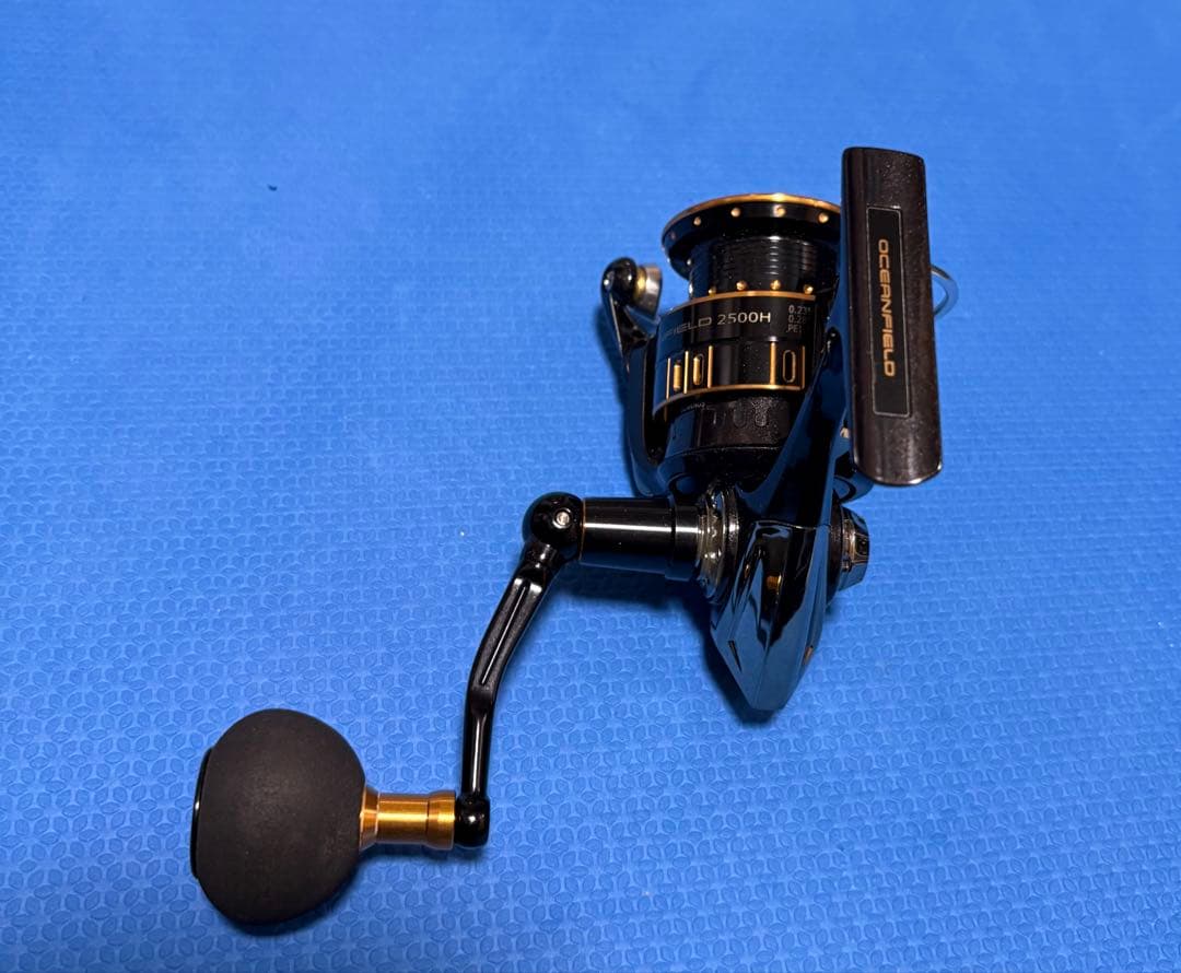 Abu Garcia スピニングリール ブラック
