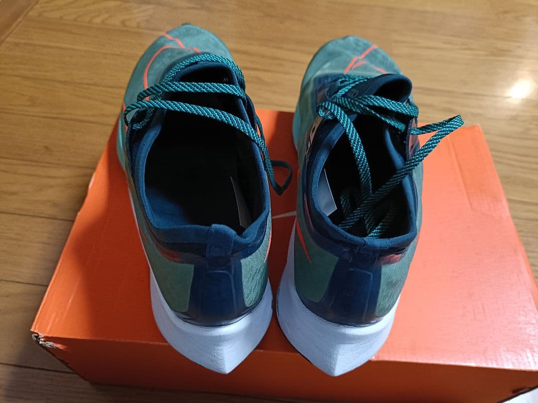 NIKE ズームフライ3 　27.5cm