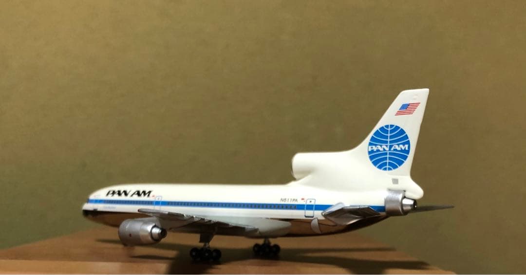 1/400 Blue Box パンアメリカン L-1011-385-3-500
