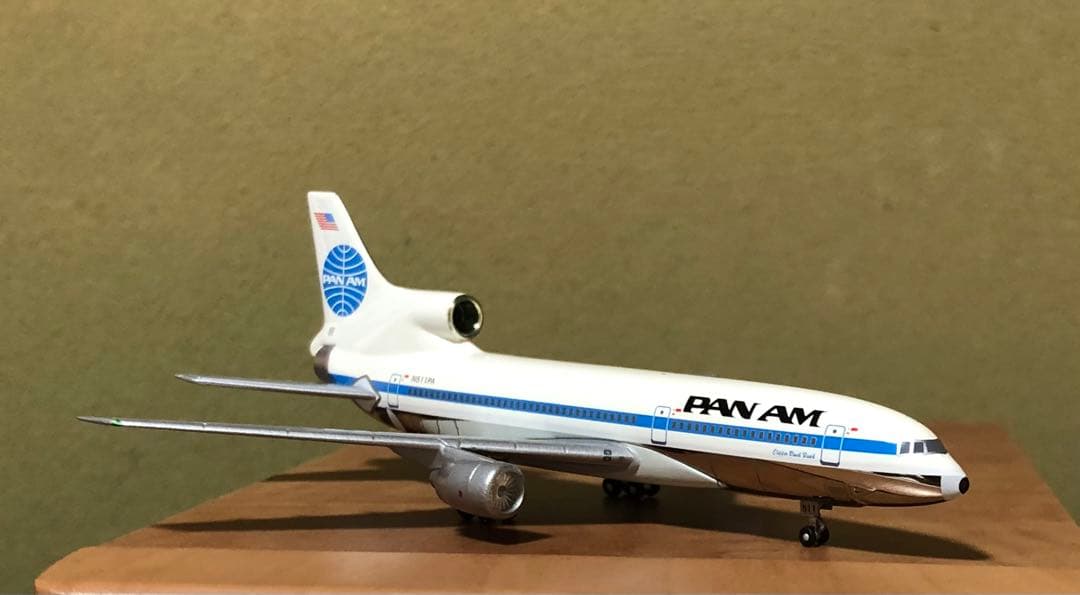 1/400 Blue Box パンアメリカン L-1011-385-3-500