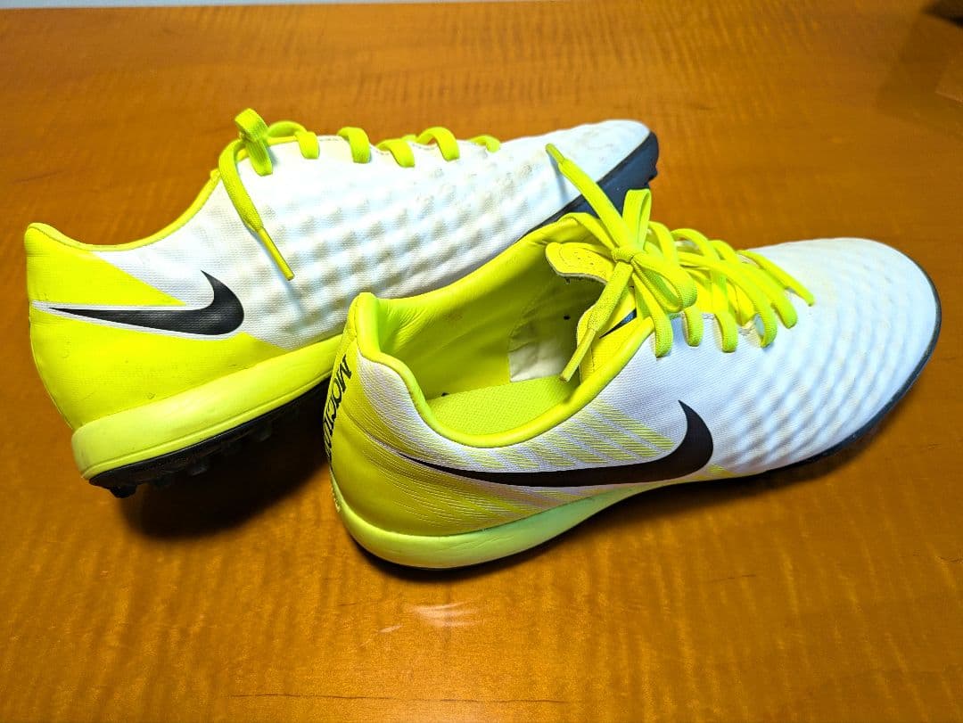 Nike MagistaＸ サッカーフットサルシューズ　26cm