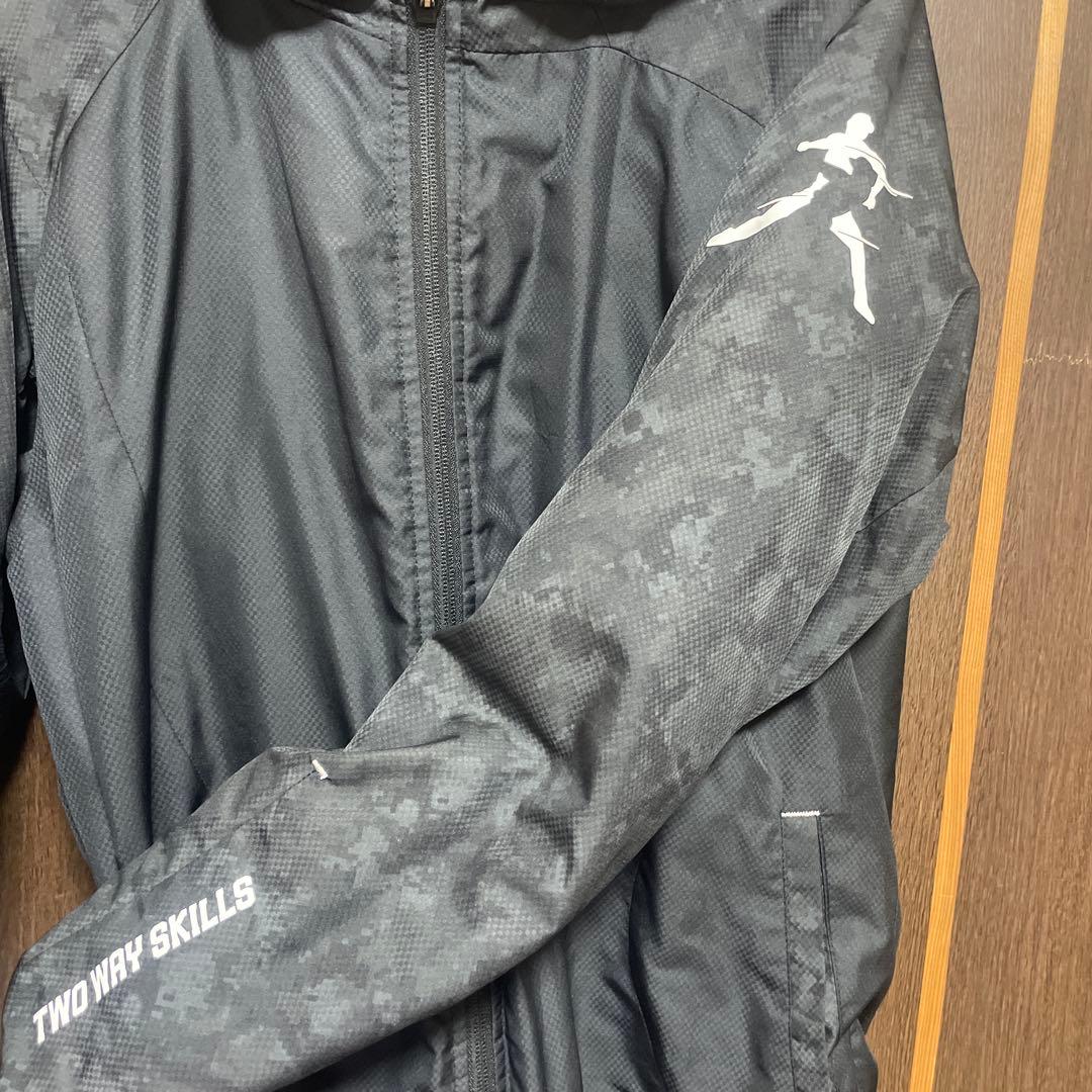 デサント　大谷翔平モデル　アウター