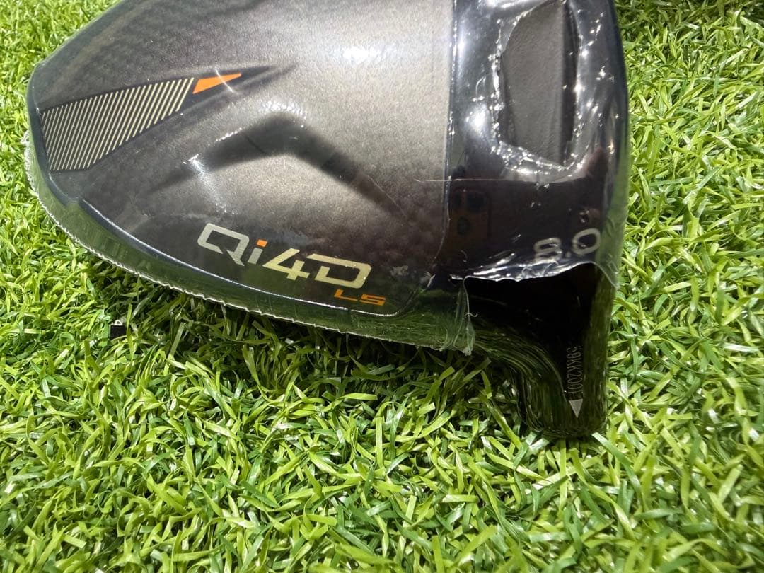 新品　テーラーメイドTaylorMade Qi4D LS 8度ヘッドのみ