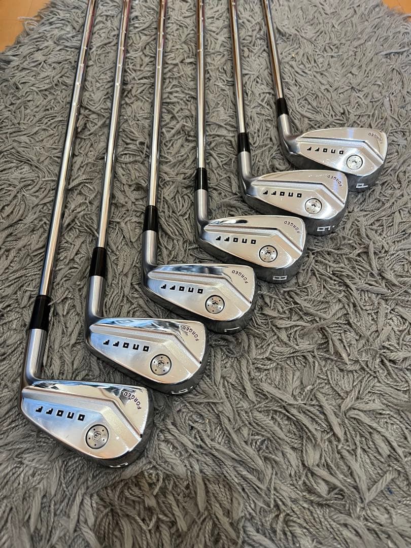 ONOFF KURO FORGED アイアン6本セット5-P 2022モデル