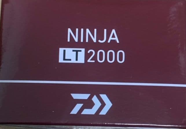 ダイワ　Daiwa　スピニングリール ニンジャ　2000