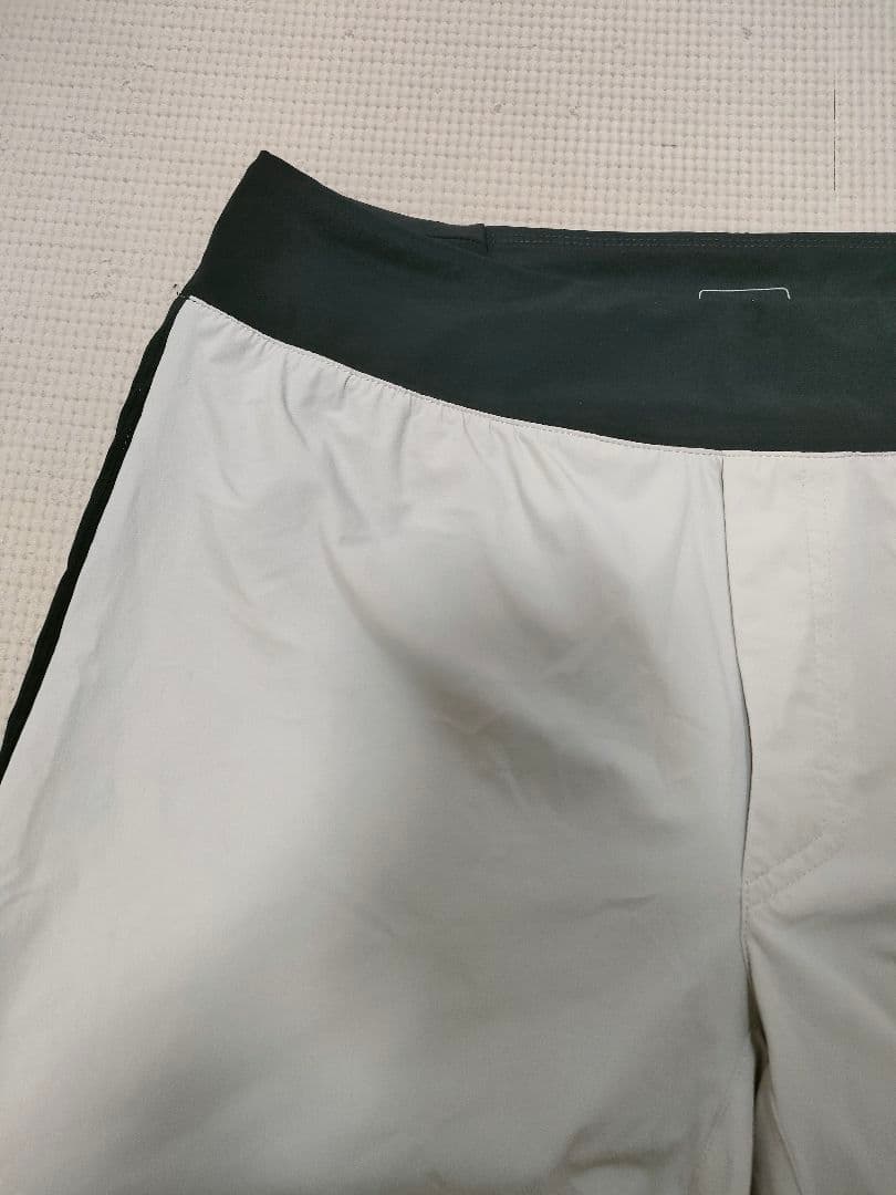 On オン　ハーフパンツ　インナーショーツ付き　ランニング