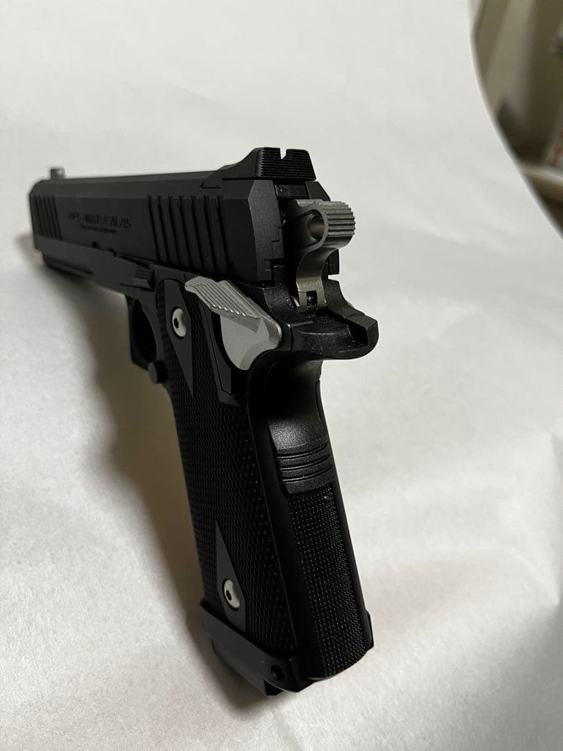 東京マルイ HI-CAPA E 電動ガン+多弾マガジン