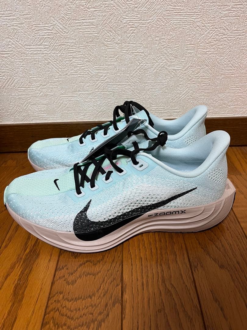 ヒ*ロ様 NIKE ナイキ ランニングシューズ ペガサスプラス 26.5cm
