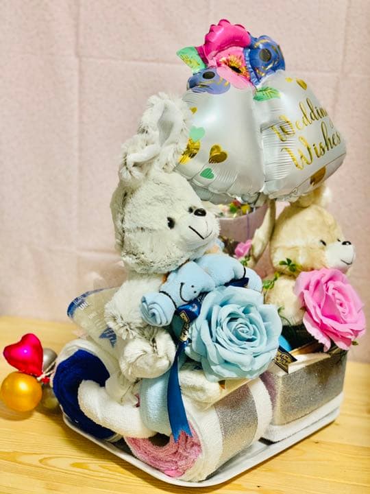 ウェディング　バルーンギフト　おむつケーキ　ペアぬいぐるみ