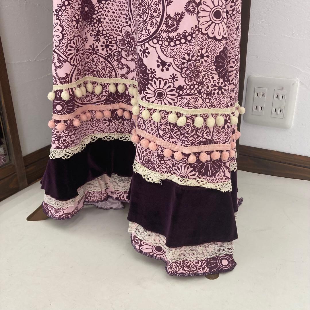 美品 ツーピース フラメンコ衣装　ストレッチ生地　レースブラウス