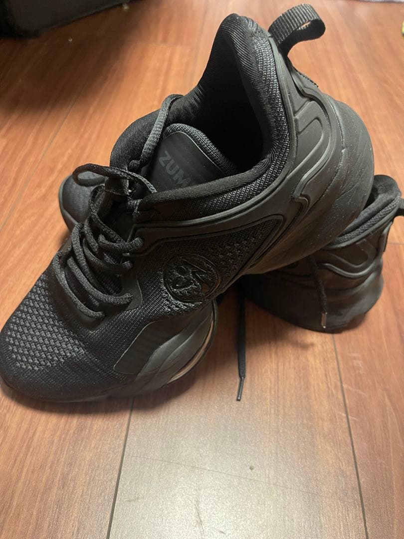 ZUMBA エアーシューズ US8.5(25.5cm)