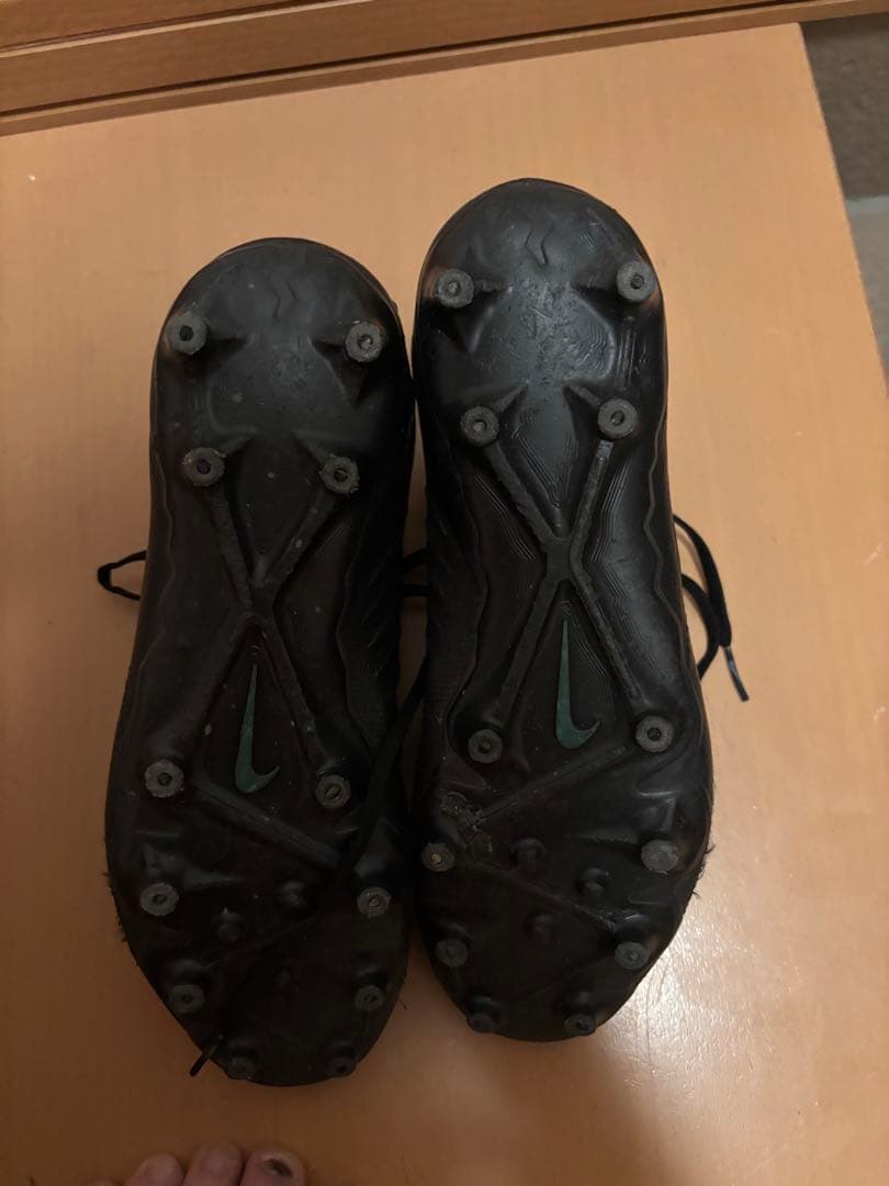 NIKE ブラック サッカーシューズ