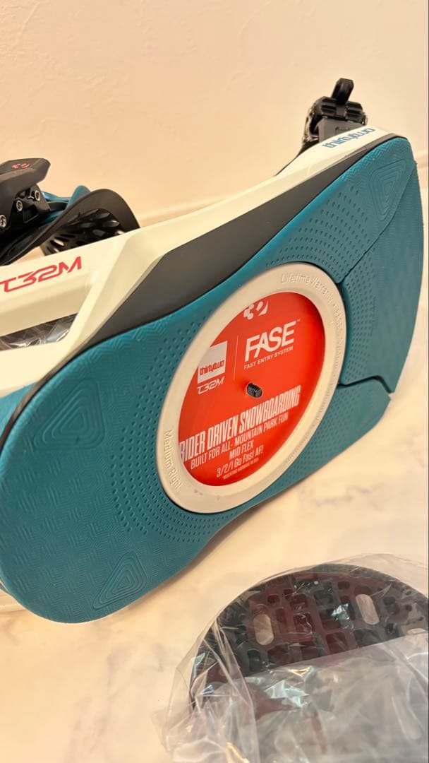 ThirtyTwo 32 サーティー トゥー バインディング T32M FASE