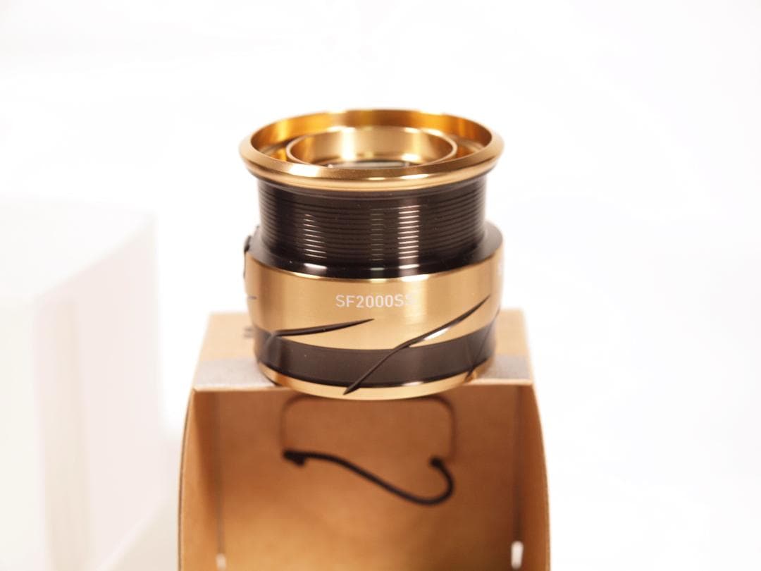 美品 SLPW SF TYPE-α スプール 2000SS ATD その1