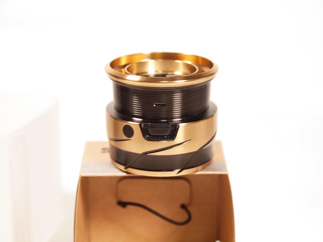 美品 SLPW SF TYPE-α スプール 2000SS ATD その1