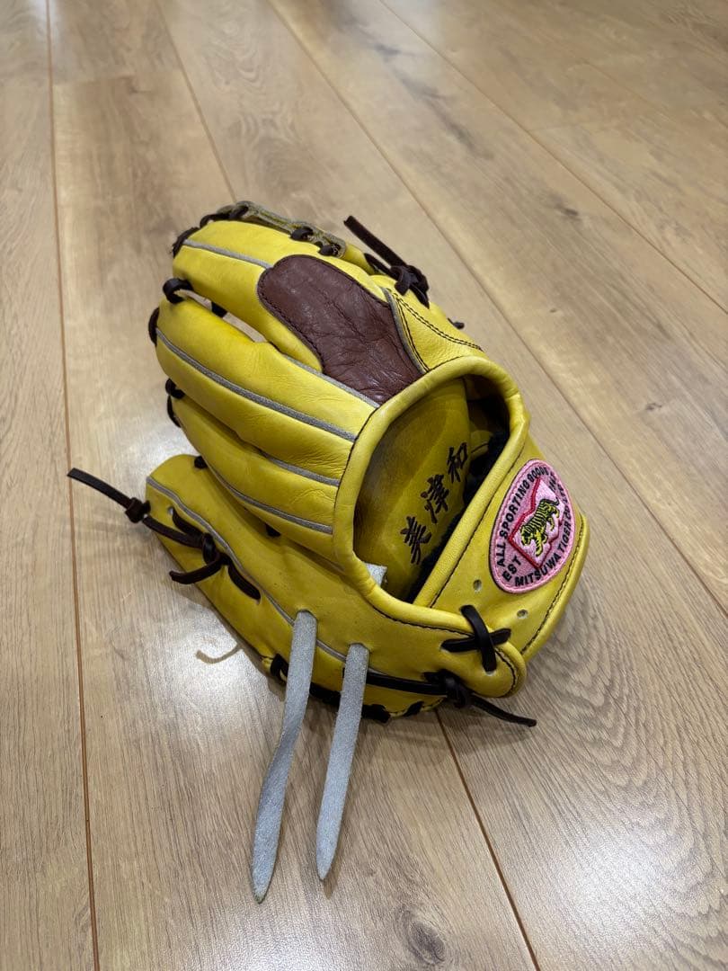 美津和タイガー一般オーダー内野手グローブ！即戦力！美品良品！