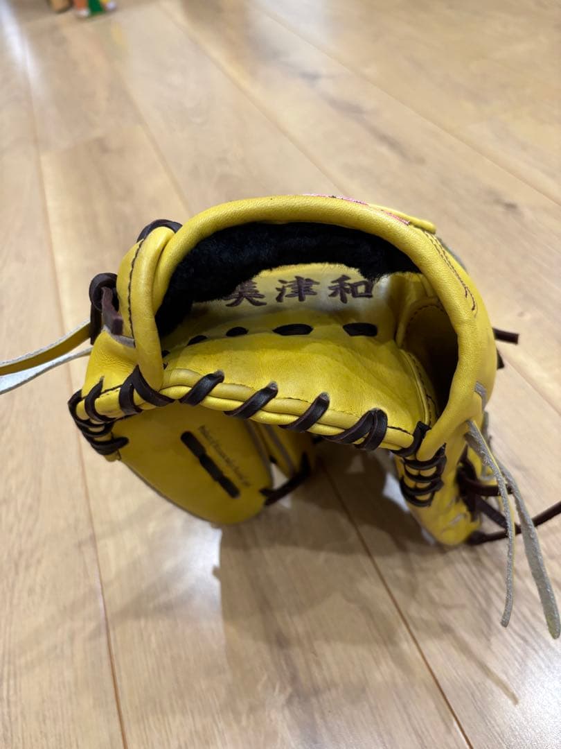 美津和タイガー一般オーダー内野手グローブ！即戦力！美品良品！