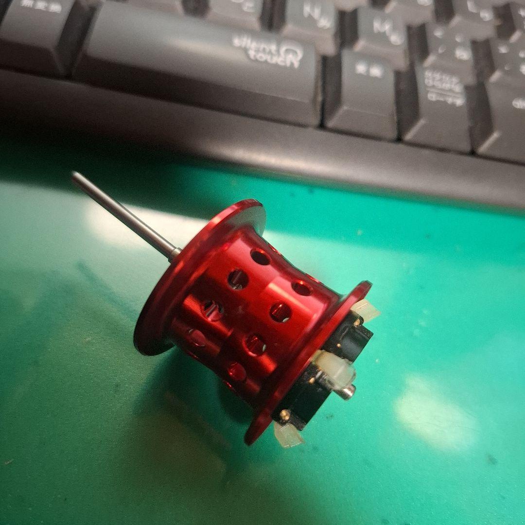 KTF　シマノ　１６メタニウム用　ネオスプール　レッド　nium