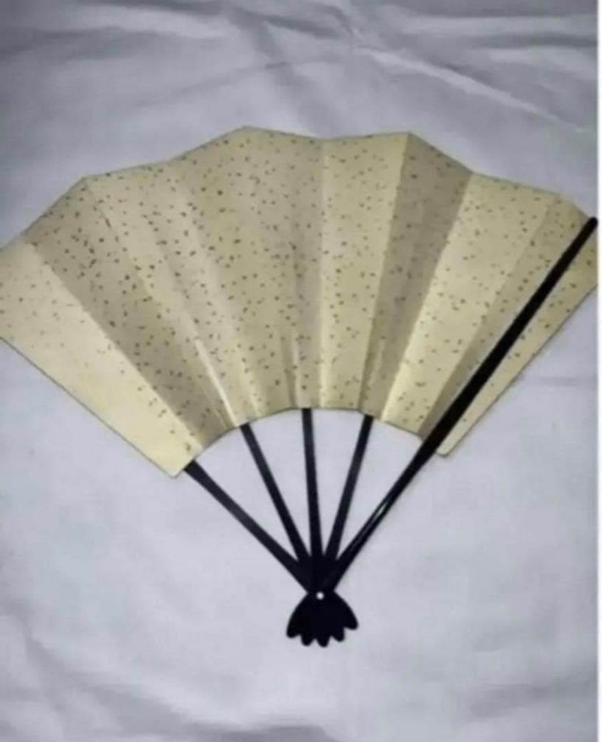 金色に鳳凰の飾り扇子
