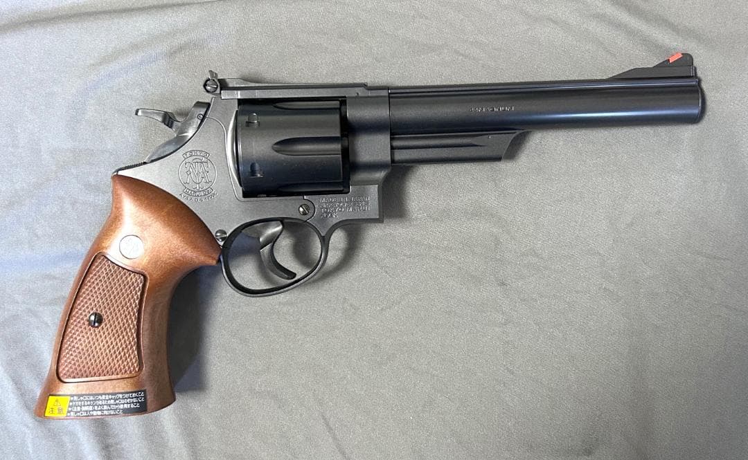 S&W M29 .44マグナム 6.5インチ ブラックモデル