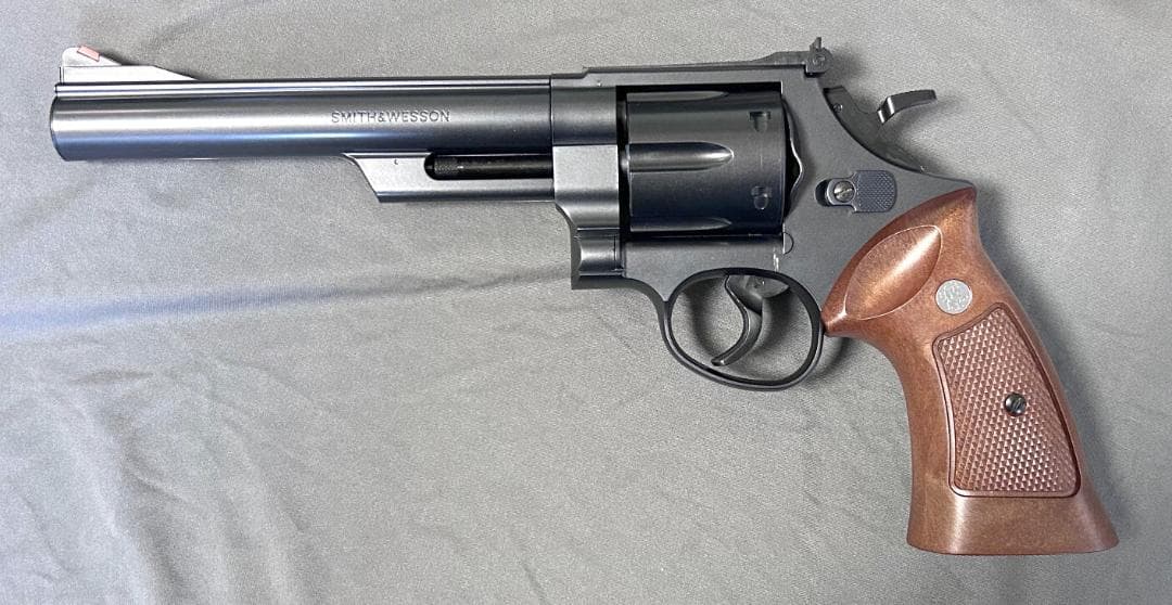 S&W M29 .44マグナム 6.5インチ ブラックモデル