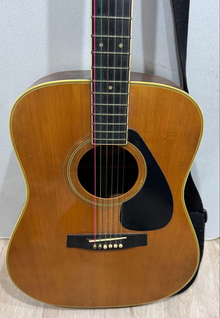 ヤマハ　アコースティックギター　FG-251B ベルトあり