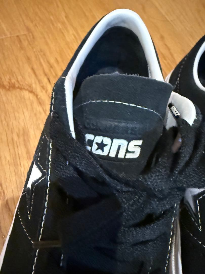 CONVERSE CONS ブラックスニーカー