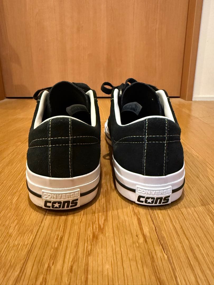 CONVERSE CONS ブラックスニーカー