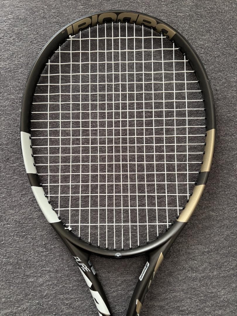 バボラ ピュアドライブ Wimbledon 2025限定モデル ソフトケース付き