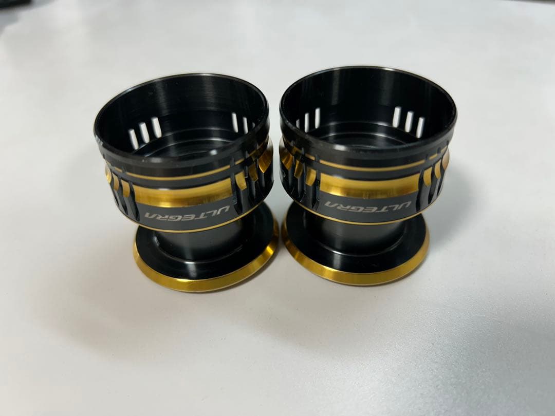 C3000XG ULTEGRA スピニングリールパーツ 2個セット
