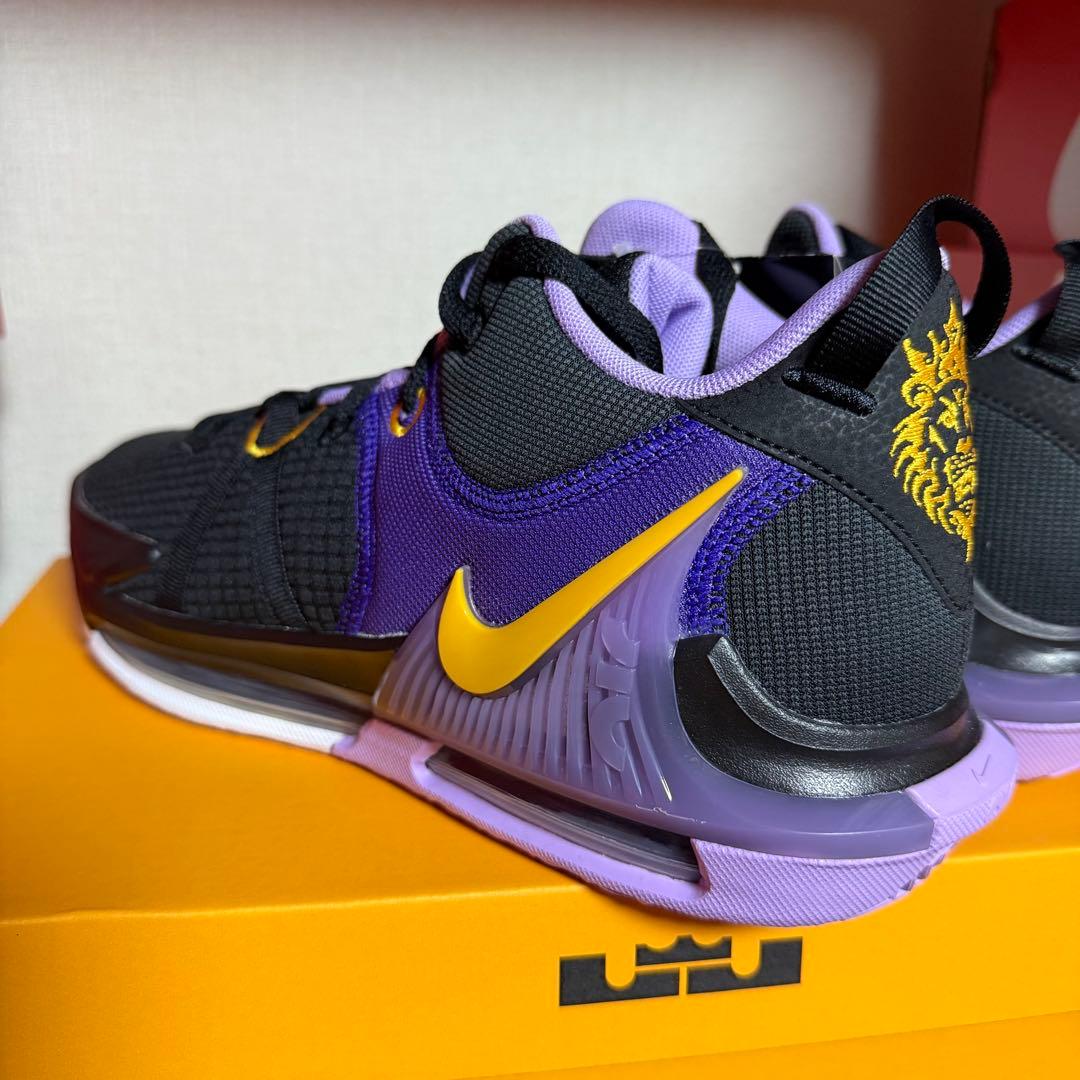 NIKE レブロン ウィットネス DM1123-002 29.0 新品