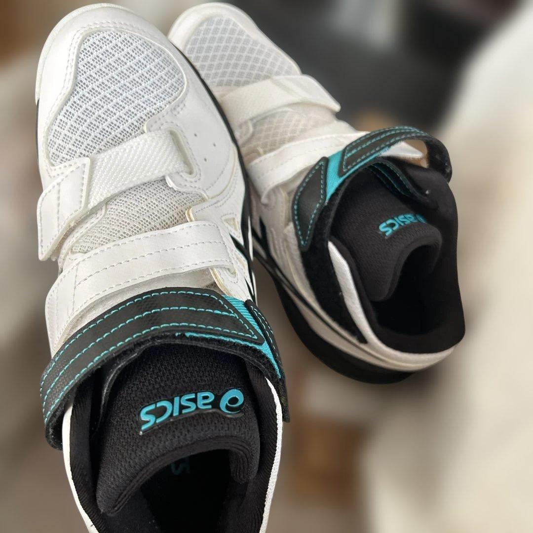 ASICS メッシュシューズ ホワイト/ターコイズ23.5センチ