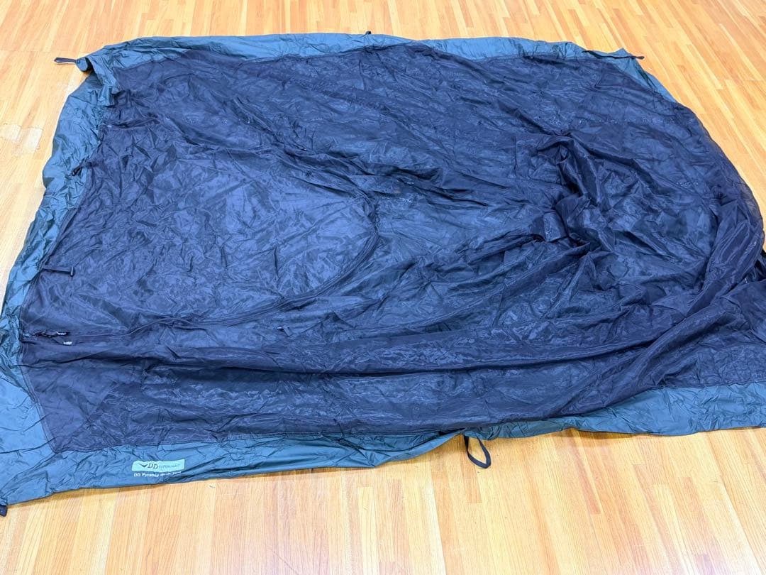 DD Pyramid Mesh Tent ブラック