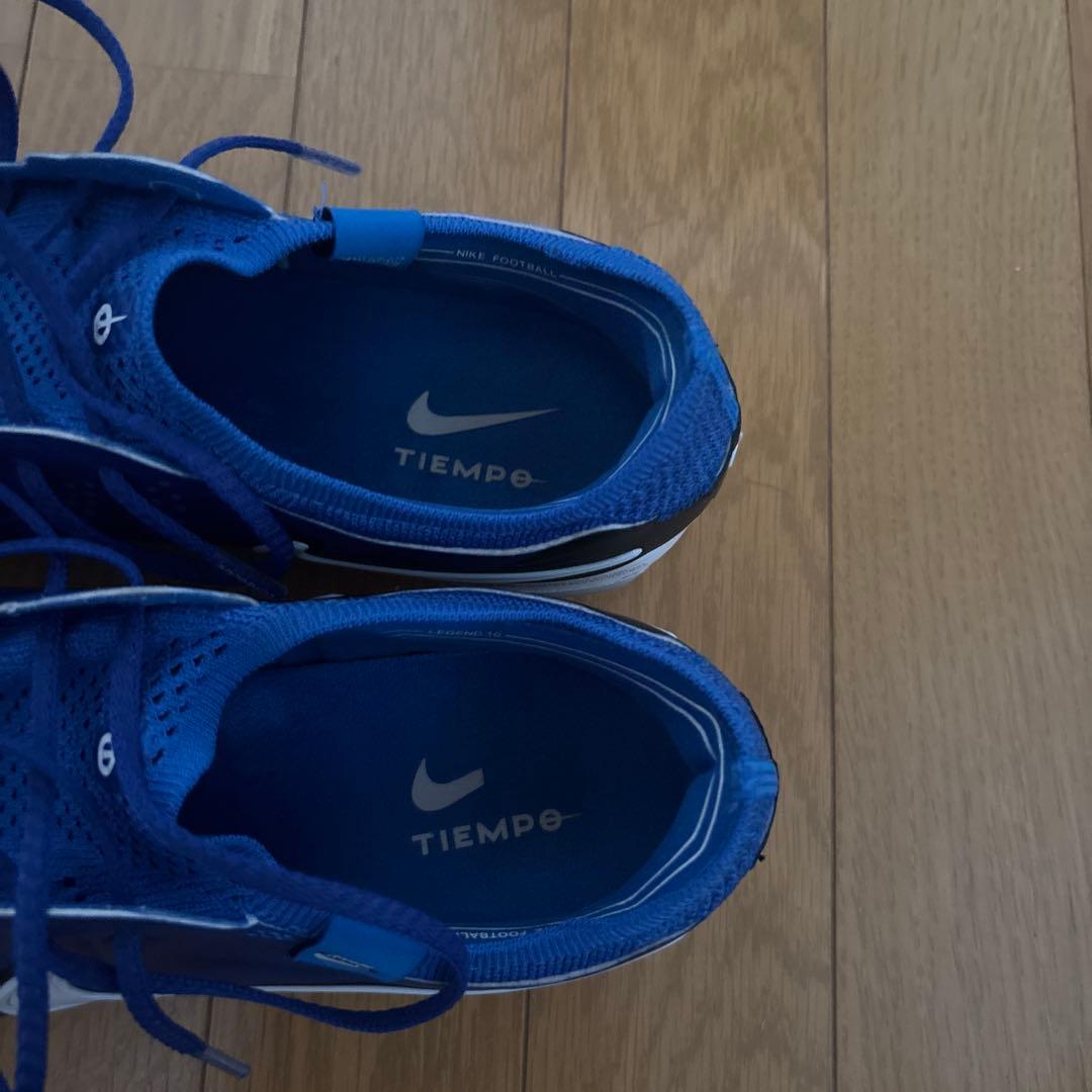 Nike Tiempo 青 サッカーシューズ