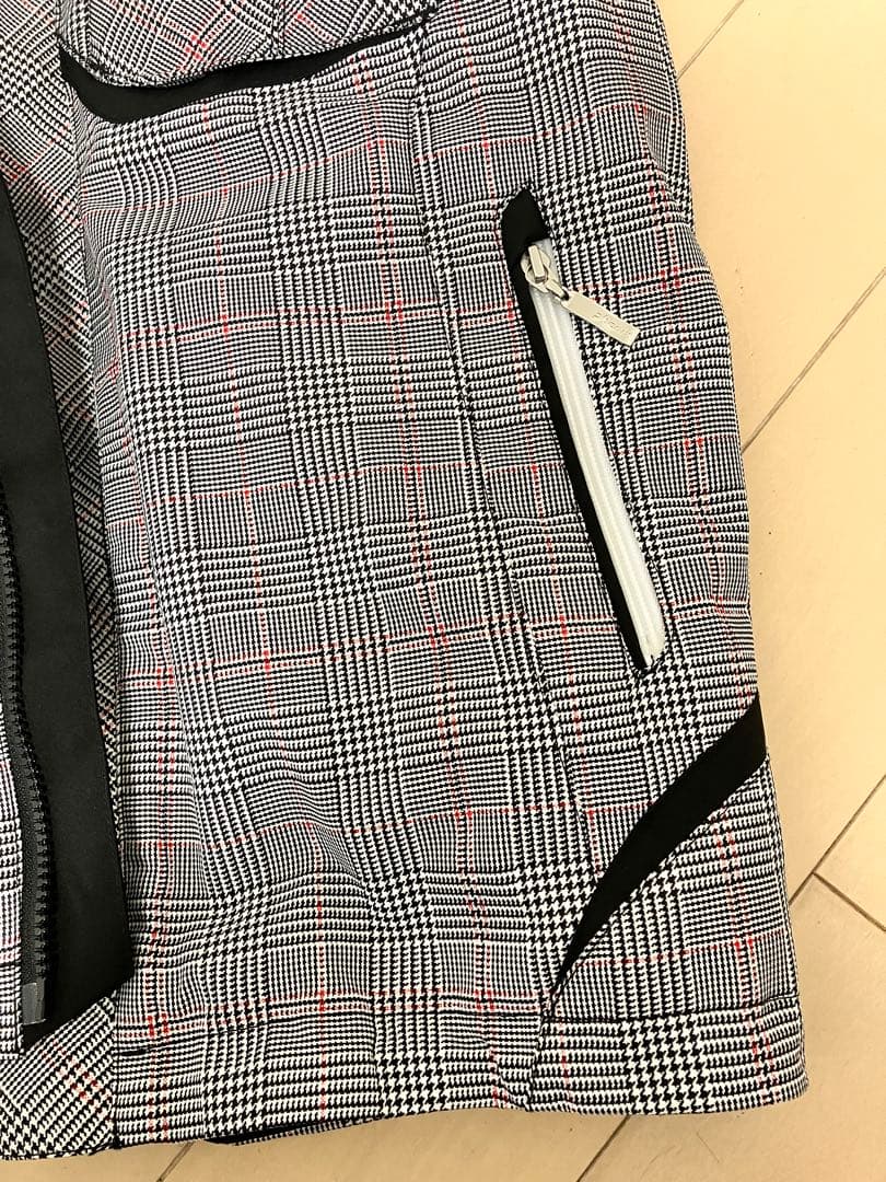 PHENIX フェニックス　スキーウェア　 上着のみです！