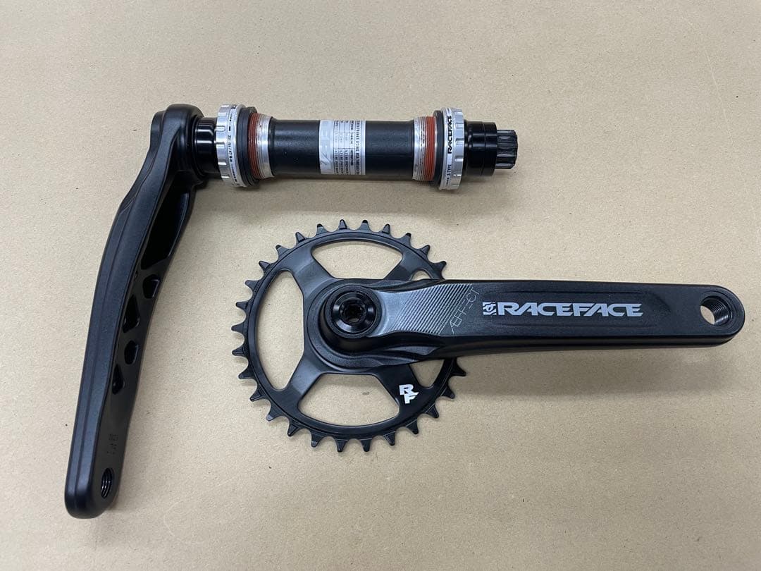 SURLY ファットバイク用 RACEFACE クランクセット ボトムブラケット