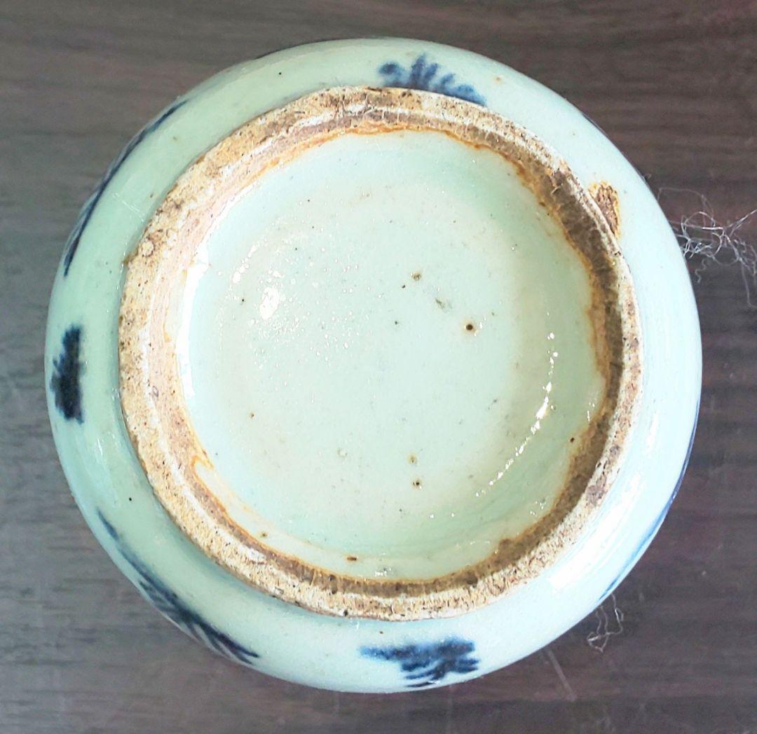 中国美術 白磁染付 明 清時代 人物花模様陶器の壺
