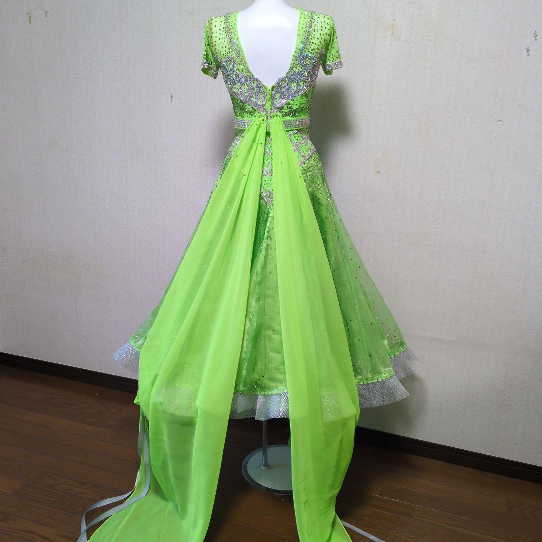 タカダンス　社交ダンスドレス 　ライトグリーン 美品