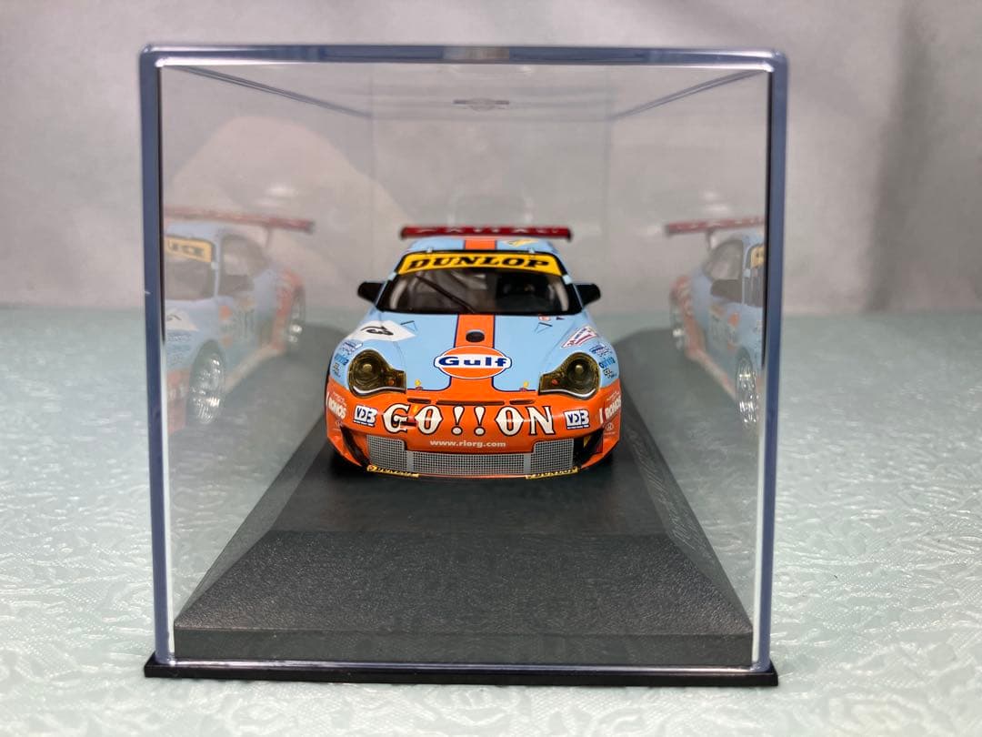 ミニチャンプス　Porsche 911 GT3 RSR 2006年ル・マン