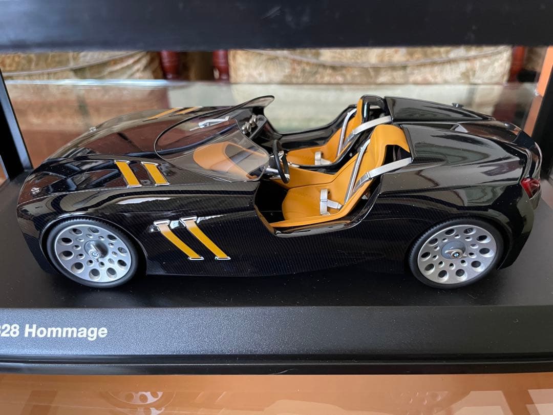 価格変更1/18  328 hommage コンセプトカー レア物未展示品