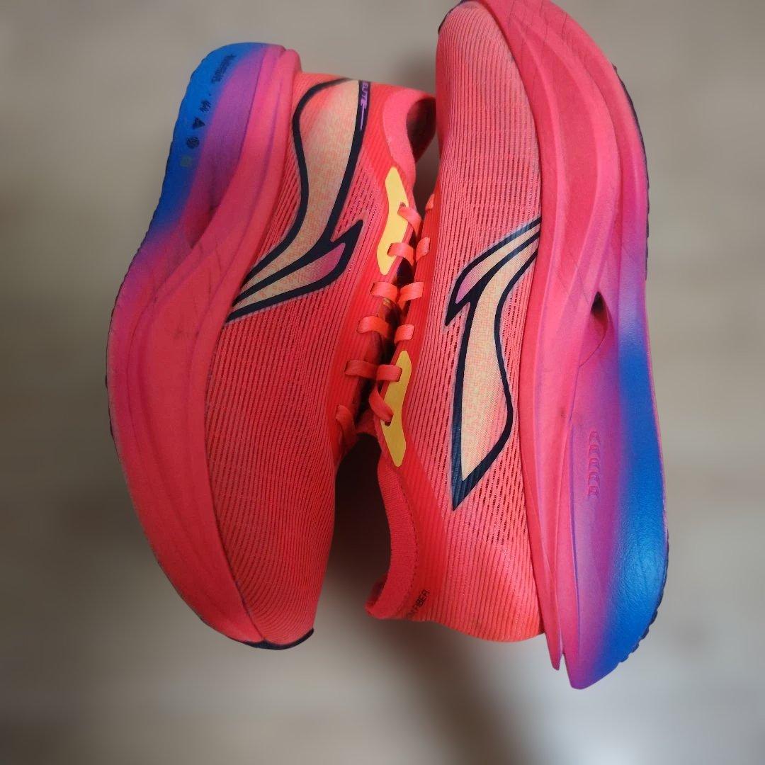 LI-NING FEIDIAN5 ELITE US7.5(25.5cm相当)