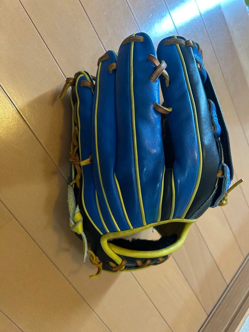 ミズノ　グローバルエリート　オーダー外野手用グラブ