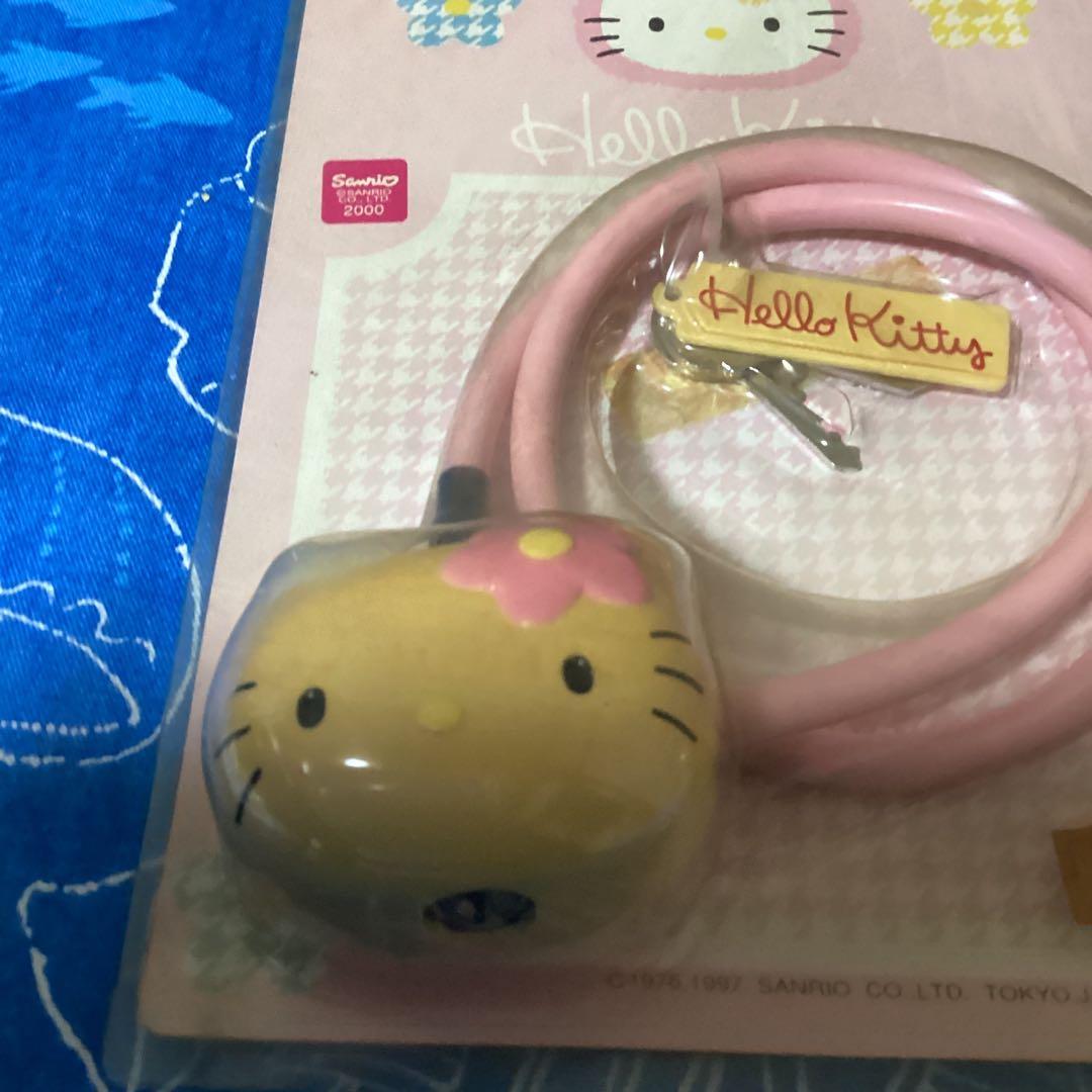 3774ハローキティマスコットロック