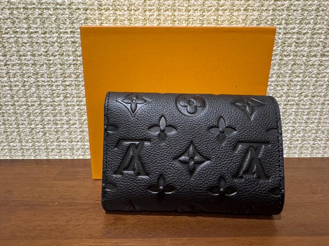 CELINE セリーヌ トリオンフ スモール ウォレット ブラックdrf