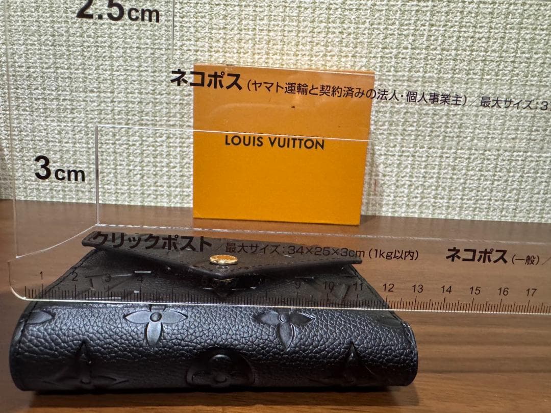 CELINE セリーヌ トリオンフ スモール ウォレット ブラックdrf