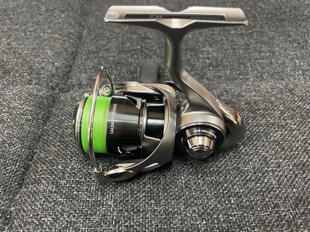 【極美品】DAIWA 25カルディア FC LT2000S
