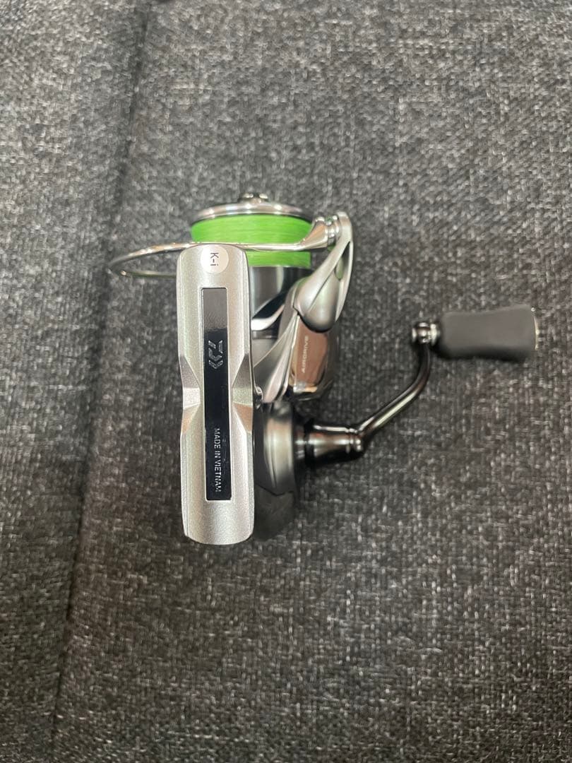 【極美品】DAIWA 25カルディア FC LT2000S